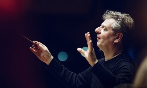 Karl-Heinz Steffens une a Mozart con Mahler en la Sinfónica de Tenerife
