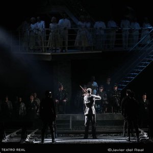 'La pasajera' de Weinberg se estrena en España bajo la batuta de Mirga Gražinytė-Tyla, en el Teatro Real