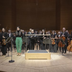 L’Auditori acoge un estreno de Raquel García-Tomas y el debut de la mezzoprano Fleur Barron con obras de Ravel