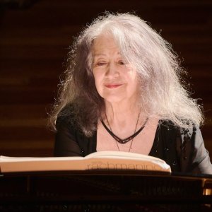 Martha Argerich toca Rachmaninov y Schubert en Barcelona junto a Dong-Hyek Lim