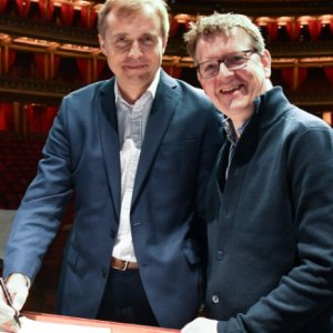 Vasily Petrenko renueva su titularidad al frente de la Royal Philharmonic Orchestra hasta 2030