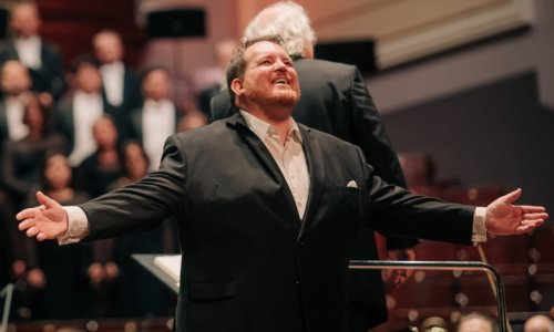 El tenor Clay Hilley gana el Premio Richard Tucker 2024