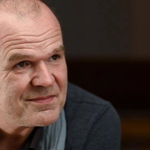 François-Xavier Roth se retira de su propia agenda, tras las acusaciones de acoso sexual