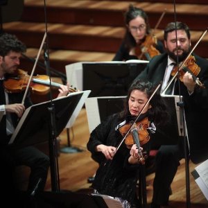 La Franz Schubert Filharmonia despide la temporada con la violinista Sayaka Shoji en el Palau de la Música