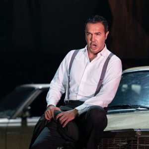 Simón Orfila cantará el Escamillo de "Carmen" en el Teatro Colón de Buenos Aires