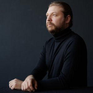 Denis Kozhukhin toca entre "Lo diabólico y lo divino" en Torroella de Montgrí