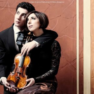 Sergey y Lusine Khachatryan tocan Franck, Ravel y Badgasarian en el Festival Bal y Gay