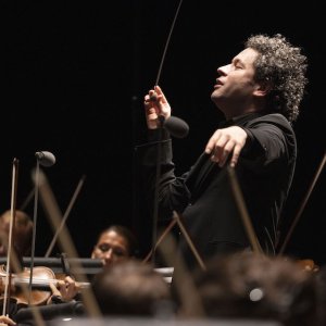 Gustavo Dudamel dirige a la Sinfónica Nacional Infantil de Venezuela de gira por EE.UU.
