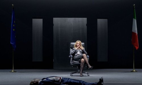 Cecilia Bartoli encabeza 'La clemenza di Tito' en Salzburgo, en propuesta escénica de Robert Carsen