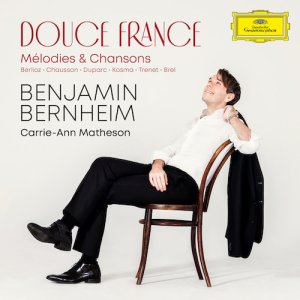 El tenor Benjamin Bernheim presenta su nuevo álbum 'Douce France', consagrado a mélodies y chansons