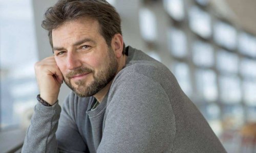 Nicola Ulivieri sustituye a Javier Castañeda como Enrico VIII en la "Anna Bolena" de la Ópera de Oviedo
