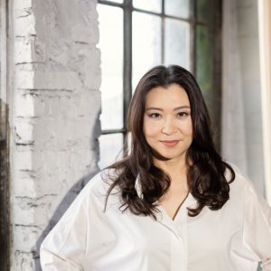 Shiyeon Sung dirige "Carmina Burana" con la Sinfónica de Sevilla y el Orfeón Donostiarra