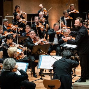 Conciertos con Kirill Petrenko, Joana Mallwitz y Christian Thielemann en el Musikfest Berlin