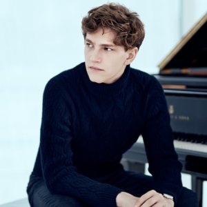 Jan Lisiecki abre la temporada de la Sinfónica de Galicia con el "Primero" de Chopin