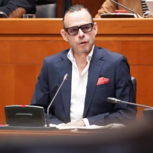 La AMPOS rechaza la paralización de la creación de la Sinfónica de Aragón por parte del Gobierno autonómico