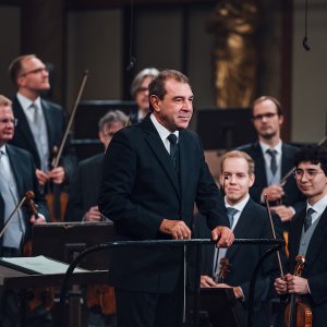Daniele Gatti abre la temporada de la Filarmónica de Viena con obras de Stravinski y Shostakovich