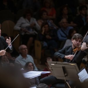 La OBC y Ludovic Morlot abren su temporada con obras de Mompou, Gershwin y Ravel
