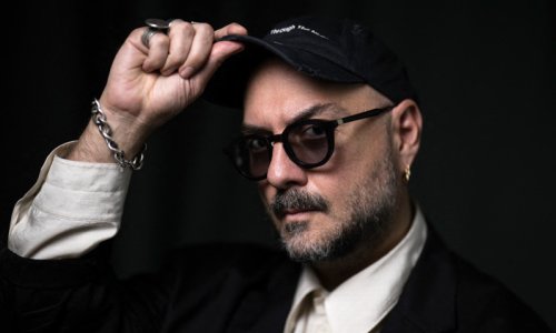 Kirill Serebrennikov da vida a la ópera "La vida con un idiota" de Schnittke en la Ópera de Zürich