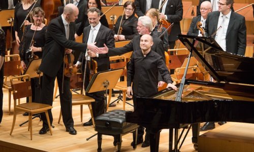 La Filarmónica de Helsinki visita Zaragoza con obras de Rajmáninov y Sibelius, bajo la batuta de Jukka-Pekka Saraste