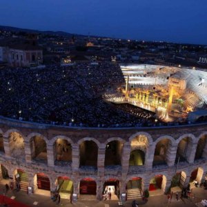 La Arena de Verona se consagra a Verdi en su edición 2025, con Angel Blue, Maria José Siri y Amartuvshin Enkhbat