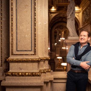 Ramón Tebar regresa a la Ópera de Hamburgo con "La bohème"