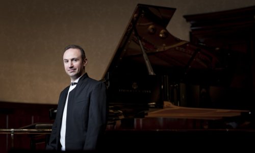 Simon Trpceski toca el "Primero" de Brahms con la Sinfónica de Tenerife