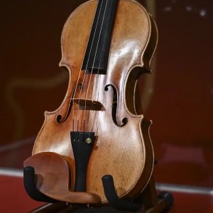 Un violín Stradivarius tocado por Joseph Joachim se vende en Nueva York por 11 millones de dólares
