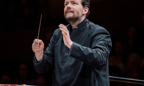 La Orquesta de la Gewandhaus de Leipzig visita Madrid y Sevilla de la mano de Andris Nelsons