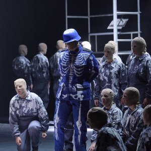 El Teatro Arriaga de Bilbao acoge el estreno de la ópera experimental 'Exodus', de Jon Sáenz