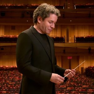 La Filarmónica de Nueva York presenta su temporada 25/26, la primera con Gustavo Dudamel al frente