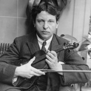 Desde la periferia: 'George Enescu, entre Bucarest y París'