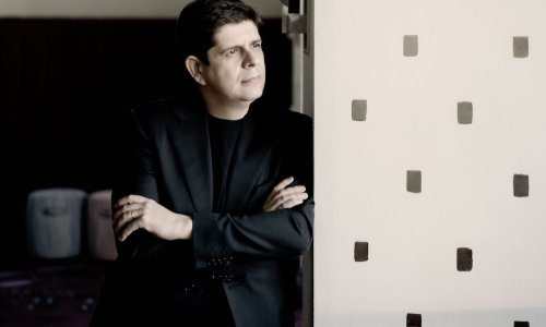 Javier Perianes visita Sevilla, Zaragoza y Madrid, con la Philharmonia Orchestra y Santtu-Matias Rouvali