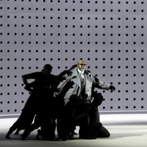 'Mitridate' en el Teatro Real con las voces de Siyabonga Maqungo, Ruth Iniesta, Vanessa Goikoetxea y Sabina Puértolas
