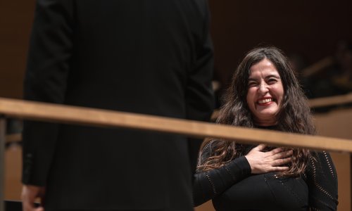 Sílvia Pérez Cruz y Ludovic Morlot con la OBC, con obras de Granados, Garreta, Debussy y un estreno de Feliu Gasull