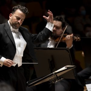 James Gaffigan se despide como director titular de Les Arts con la cantata ‘Alexánder Nevski’, de Prokófiev