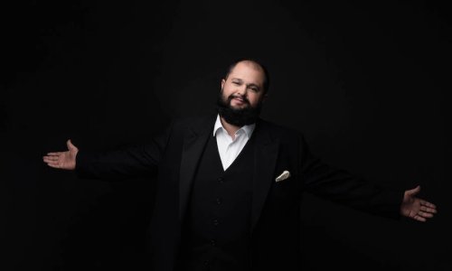 Celso Albelo rinde homenaje a Renata Tebaldi en el museo dedicado a la soprano en Busseto