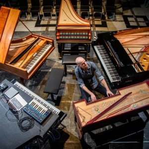 Anthony Romaniuk en el Festival Llums d’Antiga, con obras de Satie, Beethoven, Bach y Scarlatti 