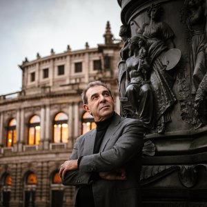 Daniele Gatti dirige la integral sinfónica de Schumann en Madrid y en Valencia, al frente de la Staatskapelle de Dresde