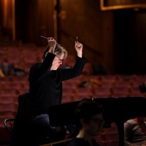 Esa-Pekka Salonen al frente de la Sinfónica de la Radio Finlandesa, en el Festival de Pascua de Salzburgo