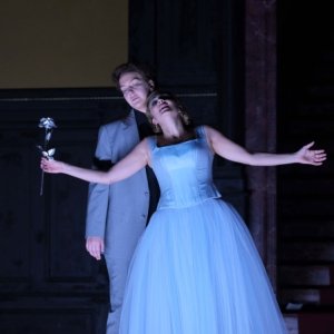 Thomas Guggeis dirige 'Der Rosenkavalier' en Frankfurt, con escena de Claus Guth