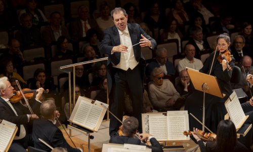 Daniele Gatti y la Staatskapelle Dresden interpretan las sinfonías impares de Schumann para Ibermúsica