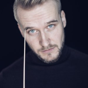 Sasha Yankevych sustituye a Riccardo Frizza al frente de 'Maria Padilla' de Donizetti, en el Maestranza de Sevilla