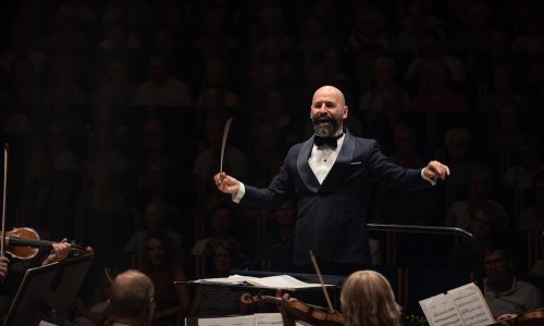 La OSCyL recibe esta semana al director Pierre Bleuse con repertorio de Chaikovski y Martinů
