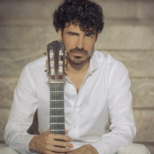 Pablo Sáinz Villegas: "Me llena de orgullo reivindicar mi tierra a través de la música"