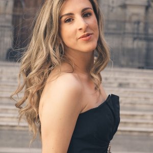 Pilar Alva-Martín: "Me ilusiona debutar en el Festival de Granada con un homenaje a la música de Juan Alfonso García"