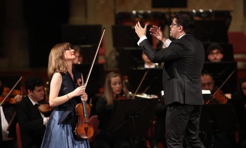 La Franz Schubert Filharmonia celebra su vigésimo aniversario con Tomàs Grau y Lisa Batiashvili en el Palau de la Música