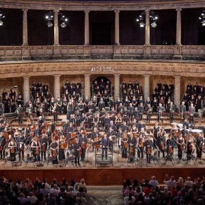 Doble velada con la Orquesta y Coro de la Accademia Nazionale di Santa Cecilia para su debut en el Festival de Granada