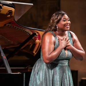 Recital de la soprano Angel Blue para su debut en el Festival Perelada