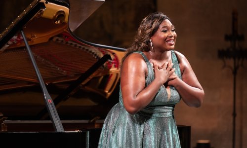 Recital de la soprano Angel Blue para su debut en el Festival Perelada