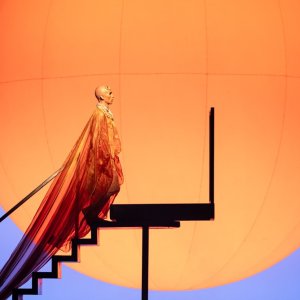 El Liceu acoge el estreno en España de 'Akhnaten' de Philip Glass, con escena de de Phelim McDermott